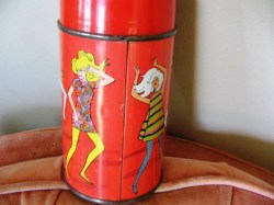pussycats thermos_03